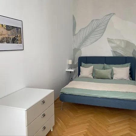 Cosy Apartment In Mariahilf Close To Citycenter Vienna Exterior photo